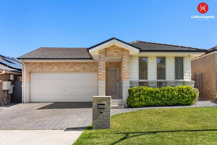 Main view of Homely house listing, 86 Hemsworth Avenue, Middleton Grange NSW 2171