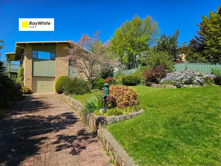 96 Richmond Street, Tumut NSW 2720
