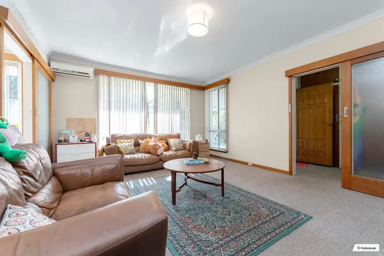 Sixth view of Homely house listing, 1 Salamander Place, Dianella WA 6059