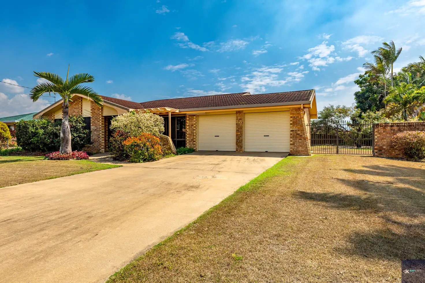 Main view of Homely house listing, 10 East West Avenue, Avoca QLD 4670