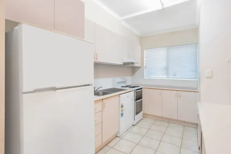 Second view of Homely unit listing, 6/6-8 Faculty Close, Smithfield QLD 4878