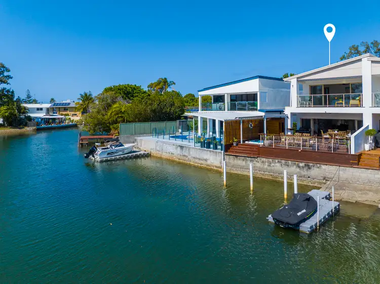 2/21 Perry Place, Biggera Waters QLD 4216