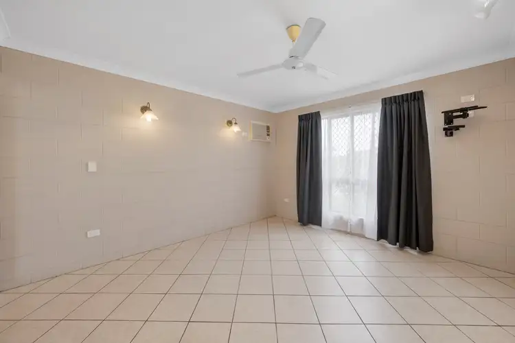 Fifth view of Homely house listing, 8 Carnarvon Court, Deeragun QLD 4818
