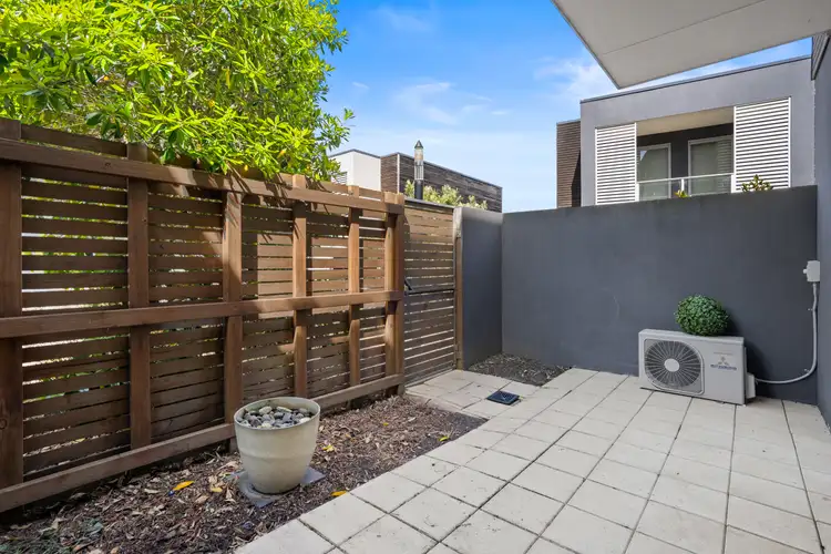 Sixth view of Homely townhouse listing, 17 Silverash Drive, Bundoora VIC 3083