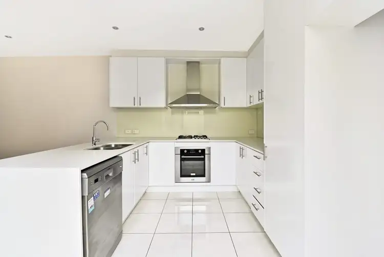 Fourth view of Homely house listing, 2/282 Manningham Road, Templestowe Lower VIC 3107