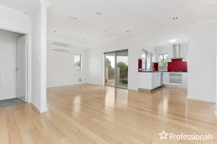 9A Eartham Place, Westminster WA 6061
