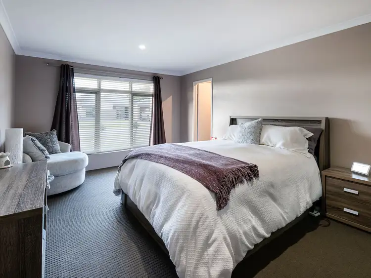 Third view of Homely house listing, 10 Brutia Place, Aubin Grove WA 6164