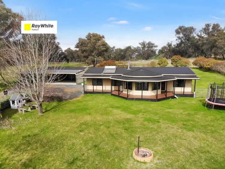 22 Adelong Racecourse Road, Adelong NSW 2729
