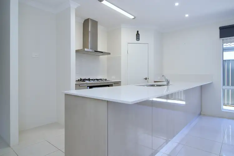 Fifth view of Homely house listing, 10 Exbury Way, Baldivis WA 6171