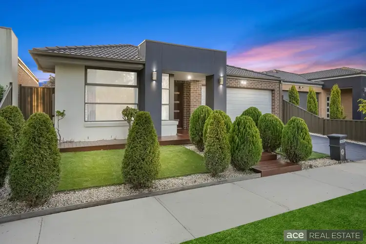 Second view of Homely house listing, 31 Constellation circuit, Truganina VIC 3029