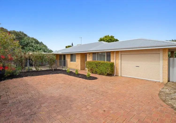 14A Railton Place, Dudley Park WA 6210