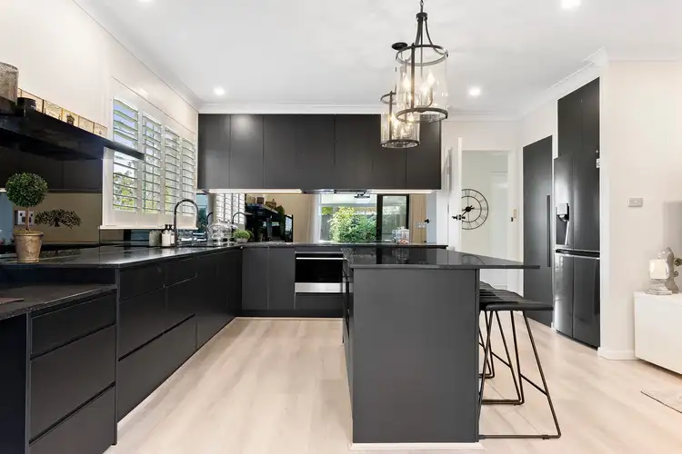 Fifth view of Homely house listing, 2 Gwandalan Crescent, Berowra NSW 2081