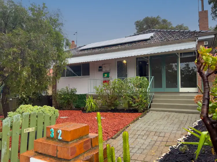 32 Parker Street, Bassendean WA 6054