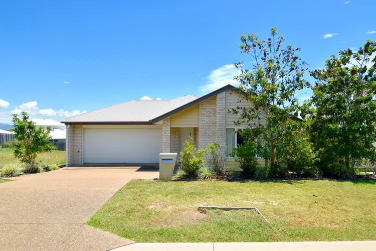 118 Emmadale Drive, New Auckland QLD 4680