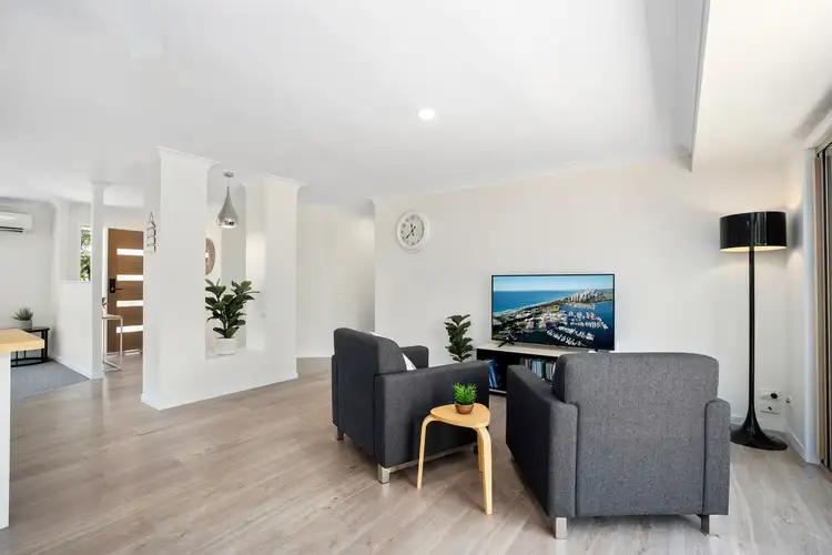 Sixth view of Homely house listing, 2 Trentham Court, Parkwood QLD 4214