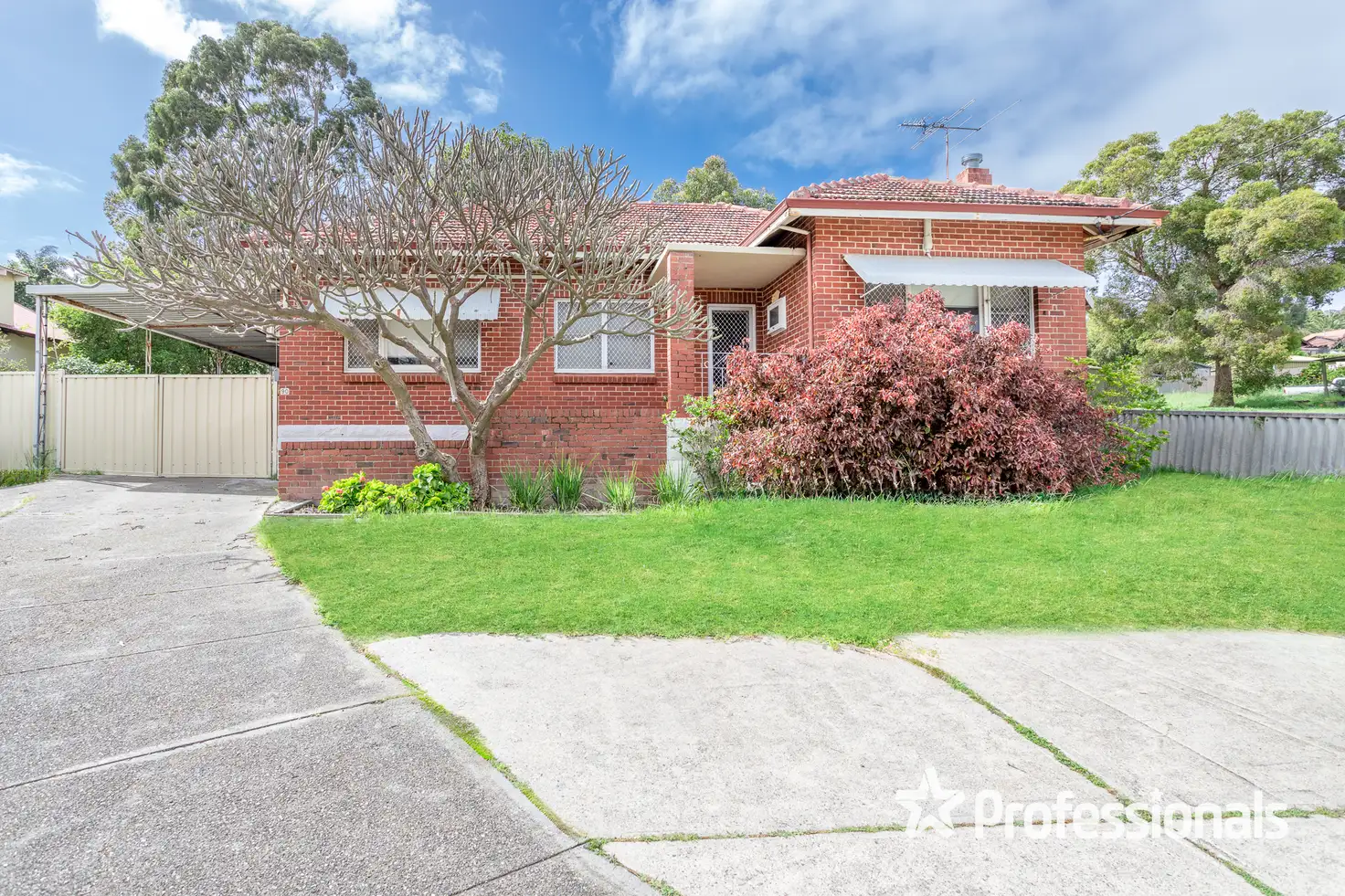Main view of Homely house listing, 90 South Western Highway, Mount Richon WA 6112