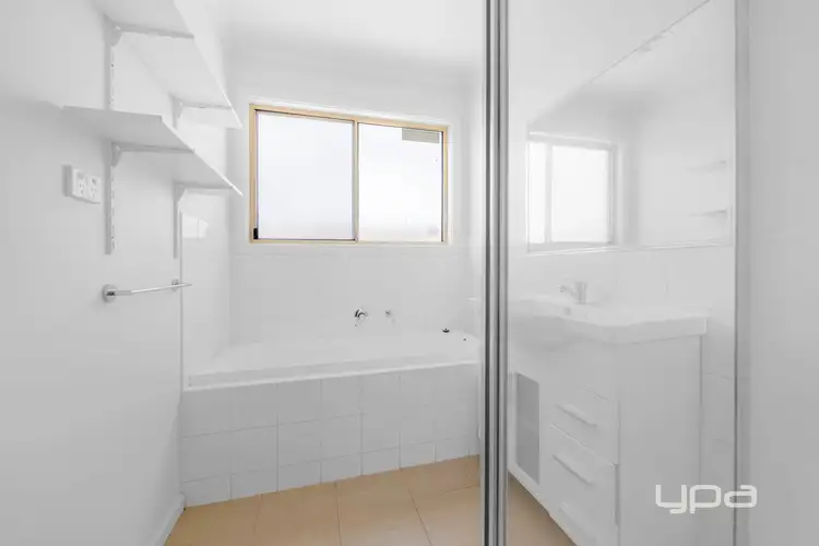 Fifth view of Homely unit listing, 4/37-39 Anna Street, St Albans VIC 3021