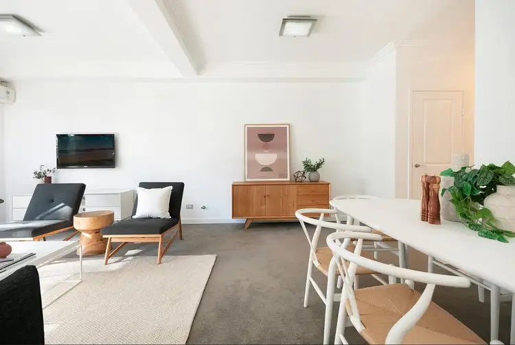 2-4 Finlay Road