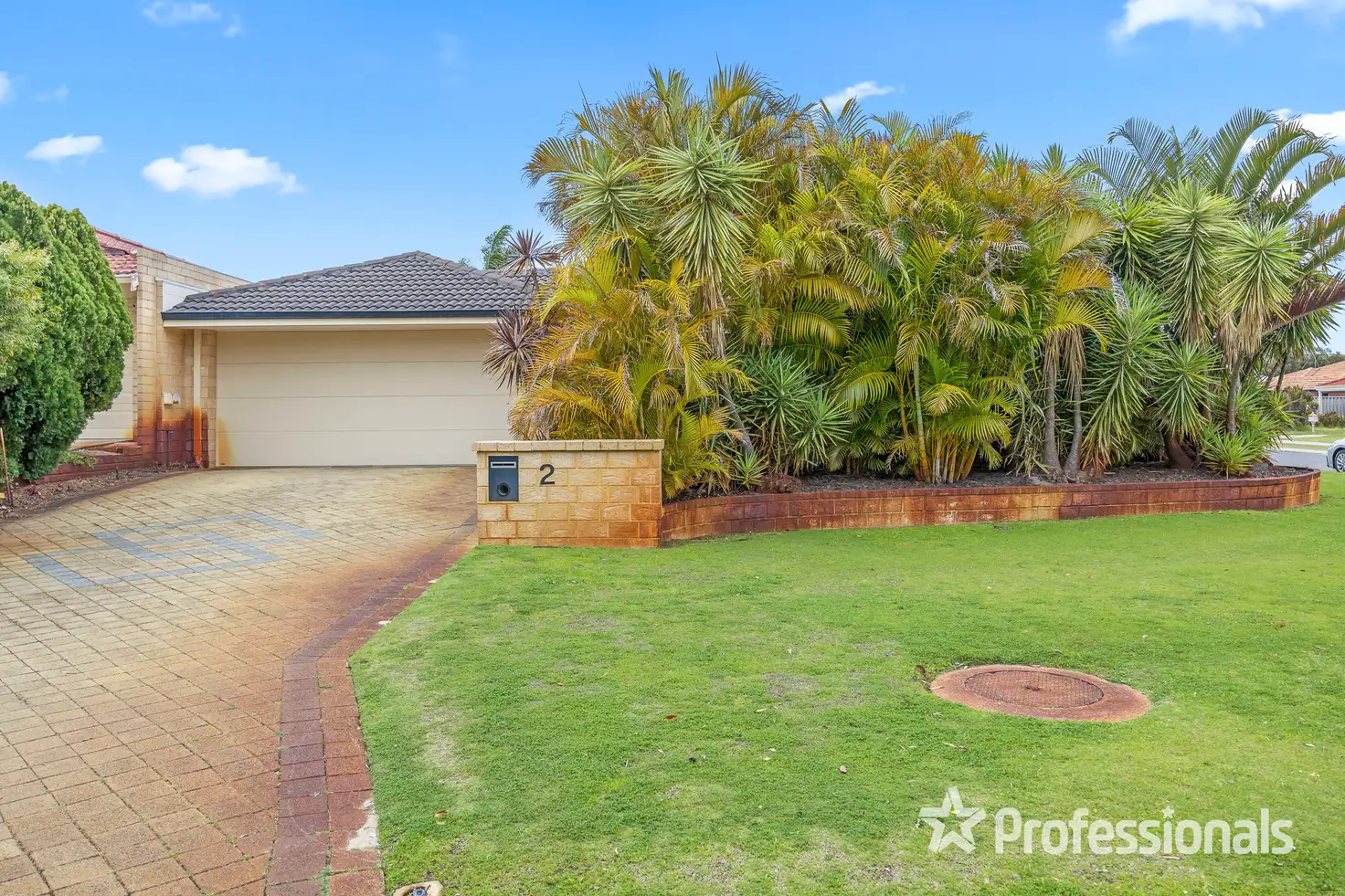 Main view of Homely house listing, 2 Chancellor Rise, Marangaroo WA 6064