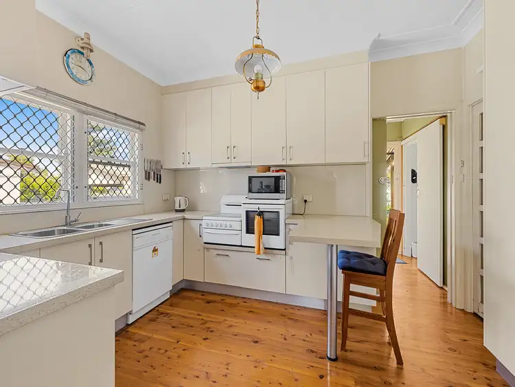 Fourth view of Homely house listing, 822 Kingsway, Gymea NSW 2227