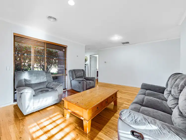 Sixth view of Homely house listing, 2 Breamlea Way, Cranbourne West VIC 3977