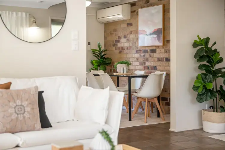 2/62 Birdwood Road, Holland Park West QLD 4121