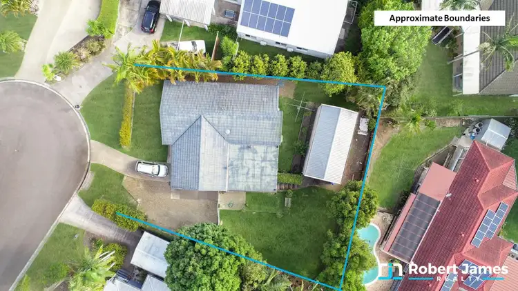 8 Hickory Place, Tewantin QLD 4565