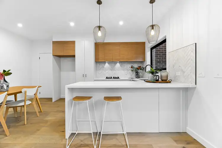 Fifth view of Homely townhouse listing, 2/31 Lakeview Avenue, Rowville VIC 3178