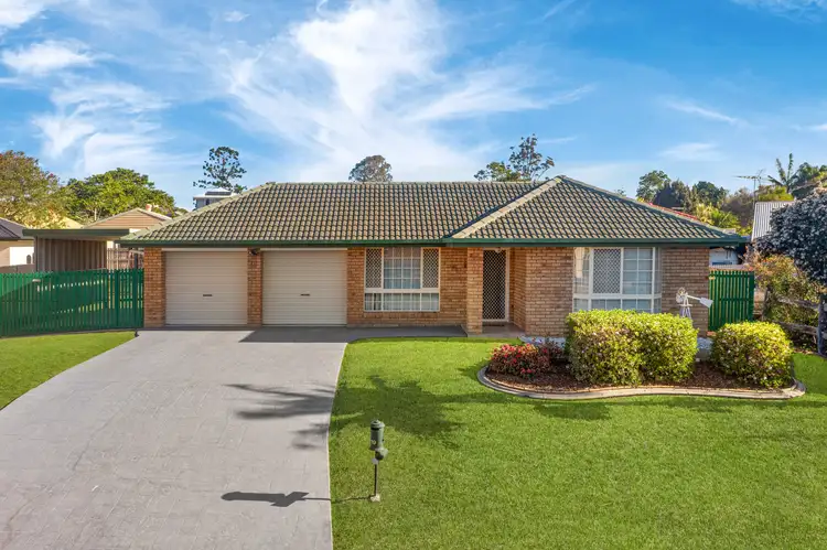 19 Schooner Circuit, Manly West QLD 4179