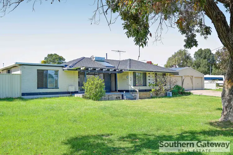 3 Edmund Way, Calista WA 6167