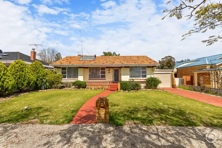 28 Stirk Road, Alfred Cove WA 6154