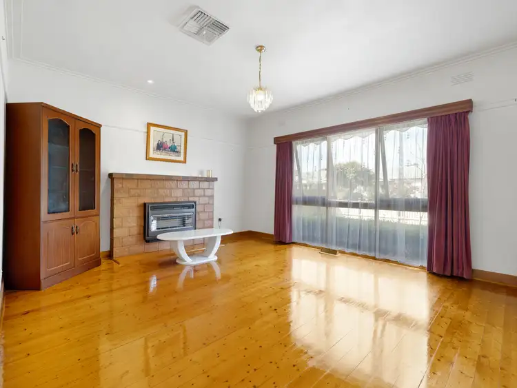 Sixth view of Homely house listing, 28 Salisbury Street, Benalla VIC 3672
