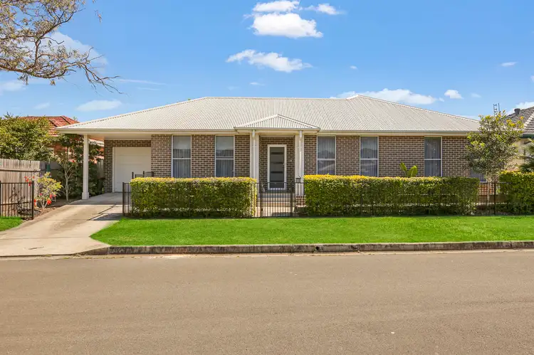 2a Toronto Avenue, Dapto NSW 2530