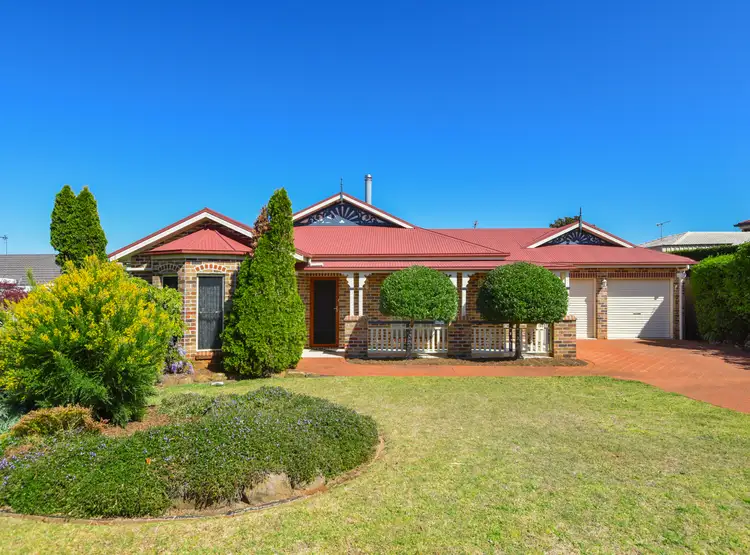 19 Cherokee Drive, Wilsonton QLD 4350