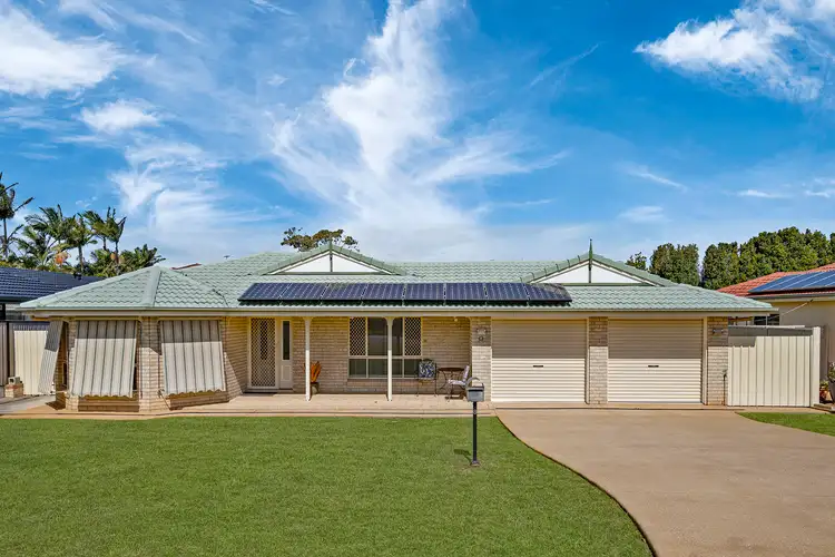 8 Anthony St, Victoria Point QLD 4165