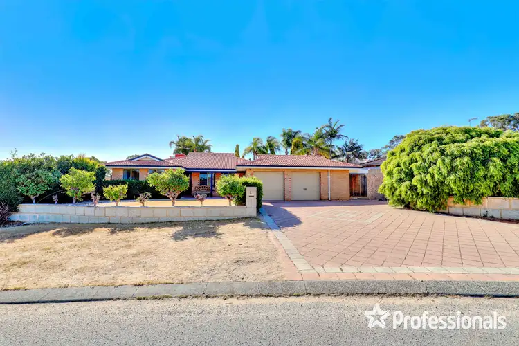30 Peregrine Drive, Kingsley WA 6026