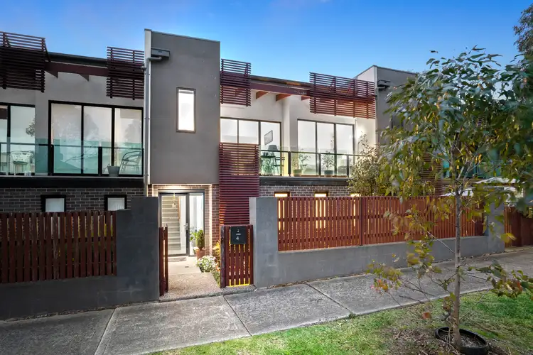 Main view of Homely townhouse listing, 4 Karl Court, Bundoora VIC 3083