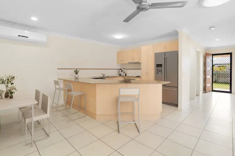 Third view of Homely semi-detached listing, 2/4 Coogee Terrace, Blacks Beach QLD 4740