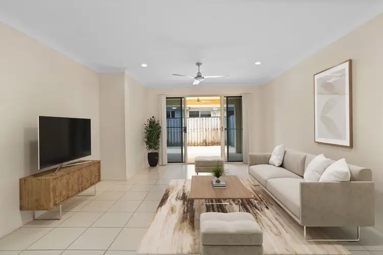 Fifth view of Homely semi-detached listing, 2/4 Coogee Terrace, Blacks Beach QLD 4740
