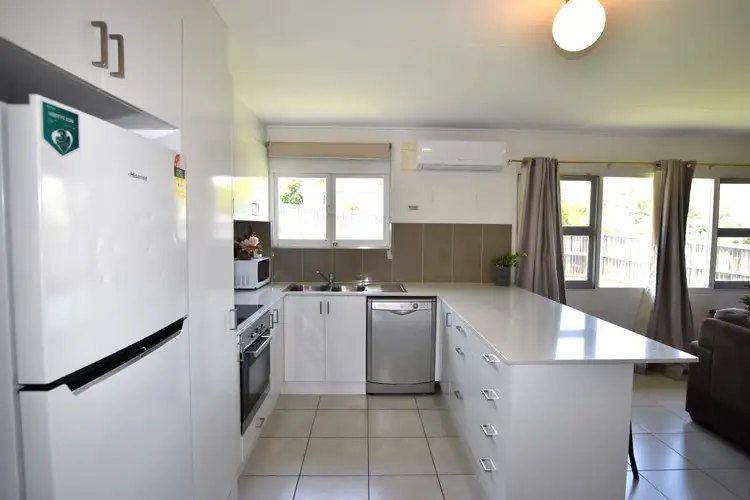 Fifth view of Homely semi-detached listing, 8 Byrne Street, West Gladstone QLD 4680