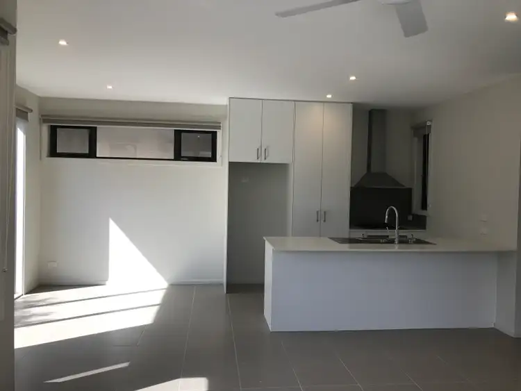 Second view of Homely unit listing, 3/10 Monteith Street, Altona North VIC 3025