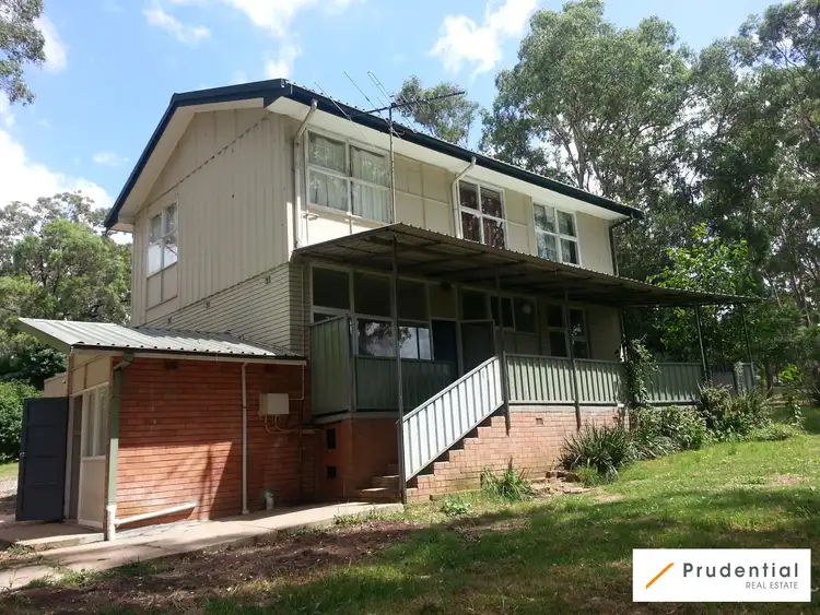 25 Eagleview Road, Minto NSW 2566