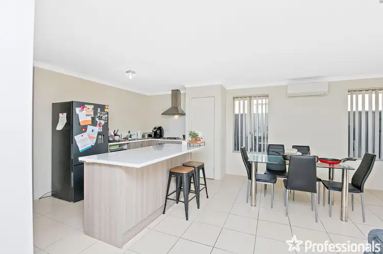 Seventh view of Homely house listing, 4 Lomond Way, Seville Grove WA 6112
