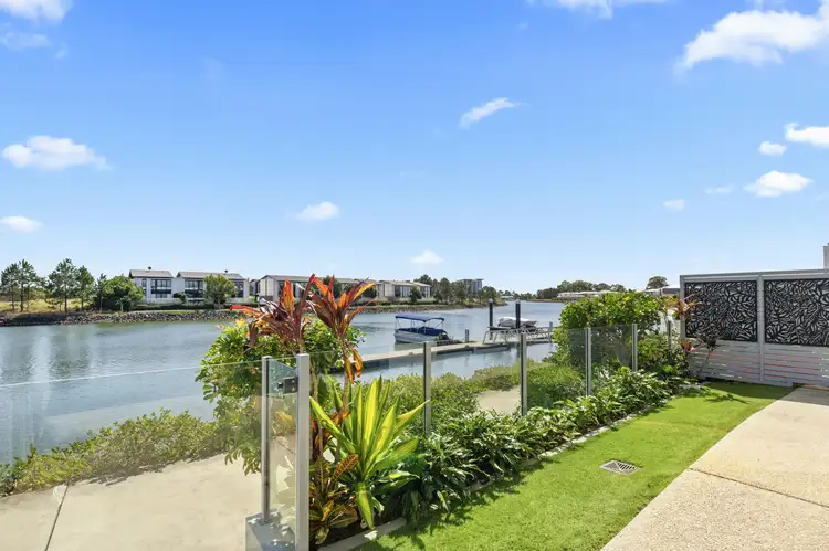 15/156 Marina Quays Boulevard, Hope Island QLD 4212