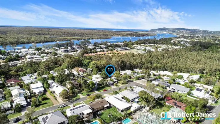 32 Lake View Dr, Tewantin QLD 4565