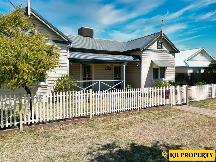 27 Nandewar Street, Narrabri NSW 2390