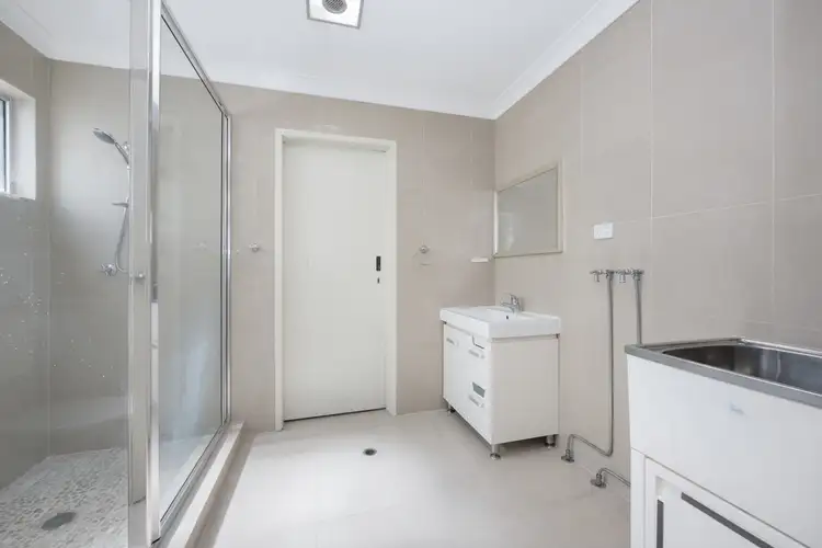 Fifth view of Homely apartment listing, 7/105-107 Francis Street, West End QLD 4810