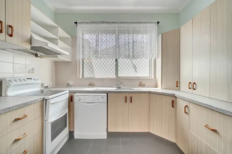 Sixth view of Homely house listing, 854 Pacific Highway, Marks Point NSW 2280
