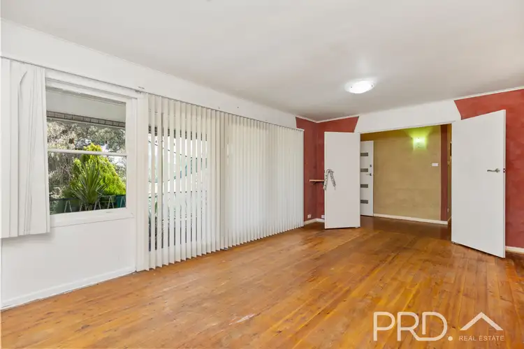Sixth view of Homely house listing, 2 Godfrey Street, Tumut NSW 2720