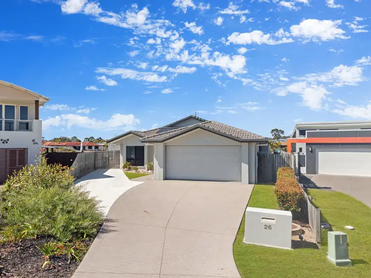 26 Earl St Vincent Circuit, Eli Waters QLD 4655